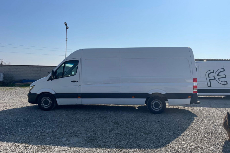 Mercedes Sprinter 3.0 V6 <small>(6 pallet, 1000 kg, ADR)</small>